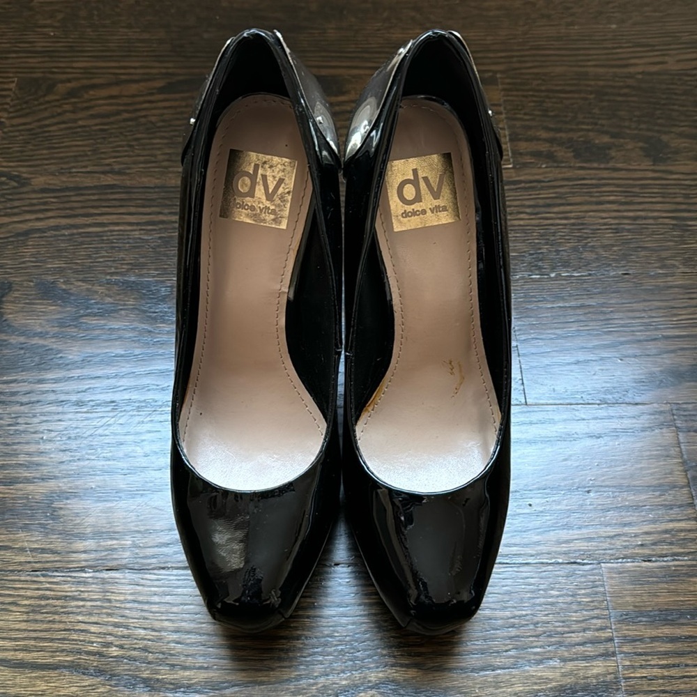 🔵 DV DOLCE VITA PATENT LEATHER PUMPS SIZE 7.5 - Picture 3 of 6